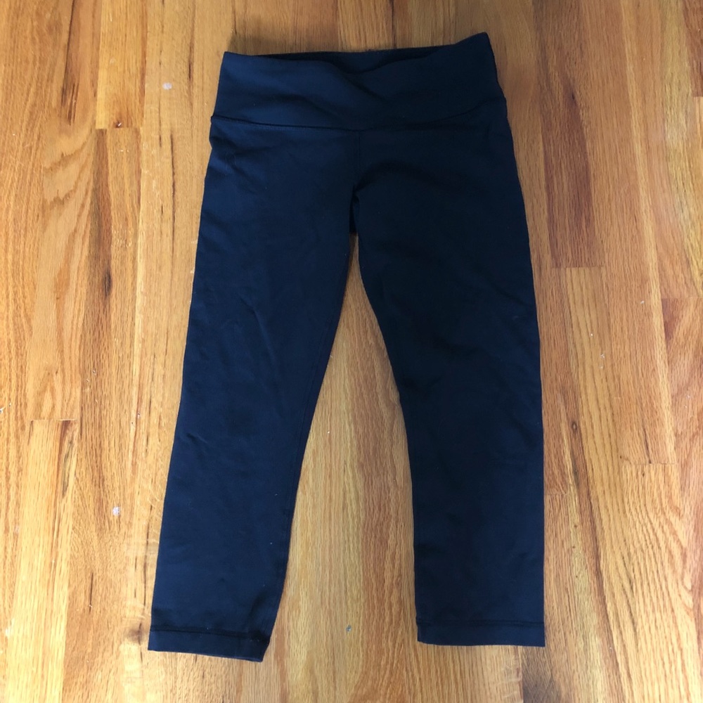 lululemon crops